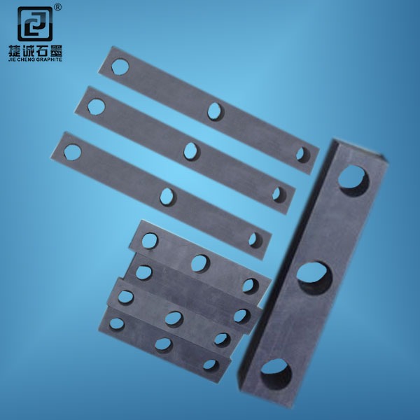 石墨固定件，石墨承重橫梁。真空燒結(jié)爐石墨件